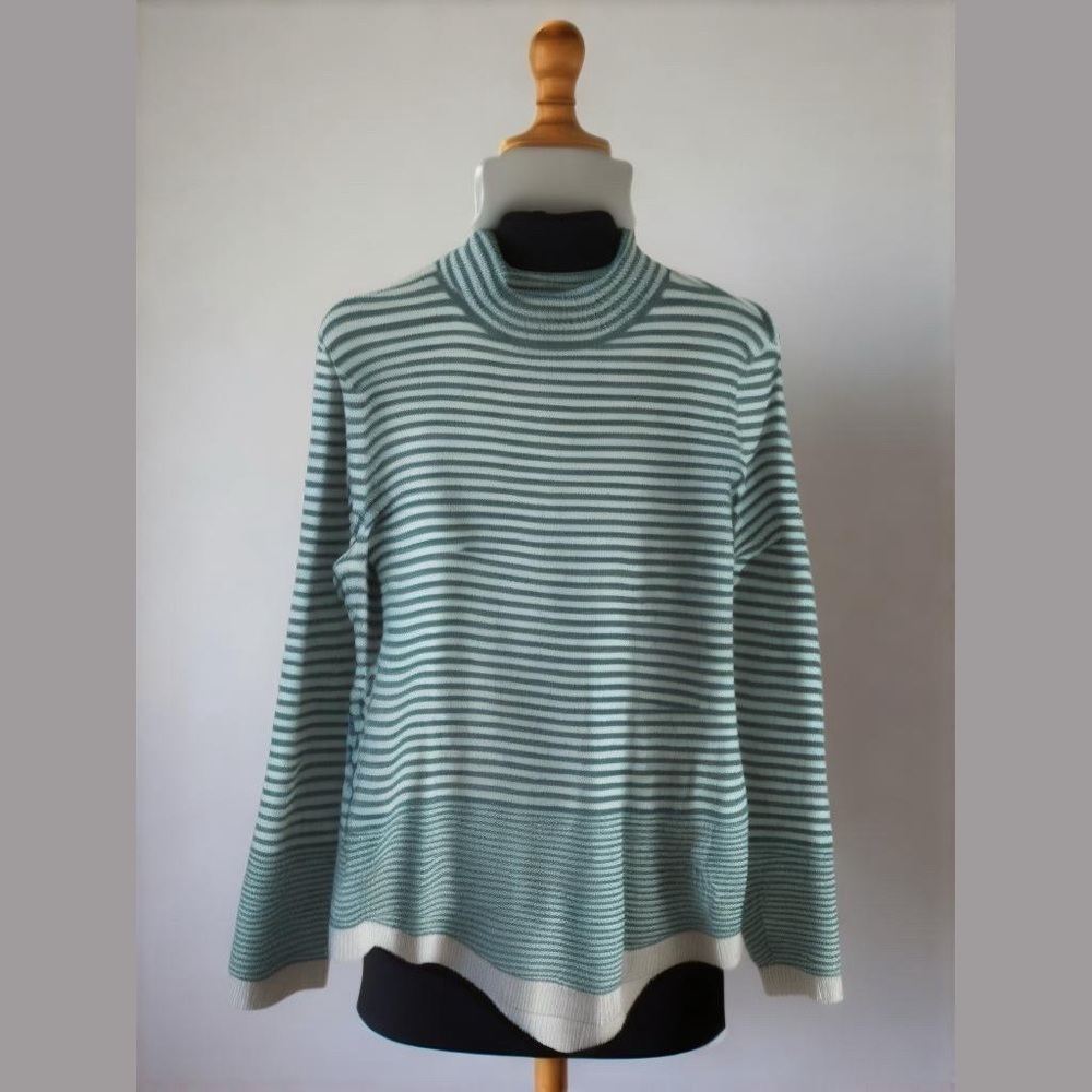 🚨 Liz Claiborne Hunter Green/Cream Striped Mock Turtleneck Sweater. Sz Large.